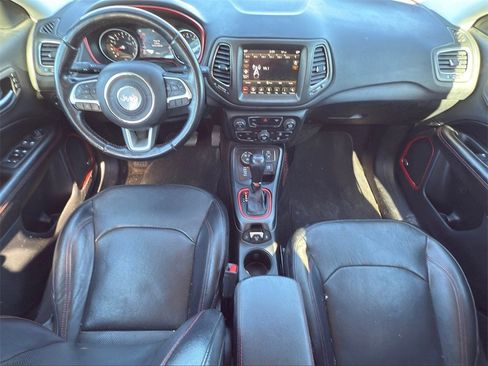Used 2020 Jeep Compass Trailhawk w/ Leather Interior Group image 21