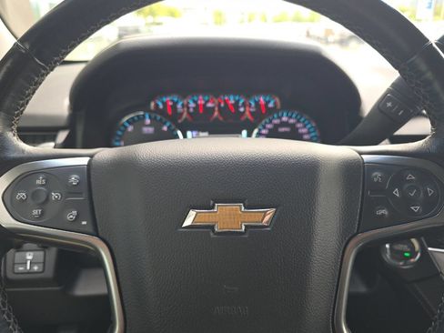 Used 2019 Chevrolet Tahoe LT w/ Luxury Package AWD/4WD image 28