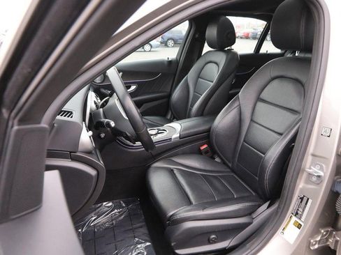 Used 2020 Mercedes-Benz C 300 4MATIC Sedan image 9