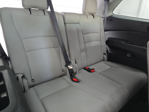 Used 2016 Honda Pilot EX-L image 12