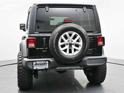 Used 2023 Jeep Wrangler Unlimited Sport AWD/4WD image 6