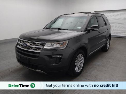 Used 2018 Ford Explorer XLT w/ Equipment Group 202A AWD/4WD image 1