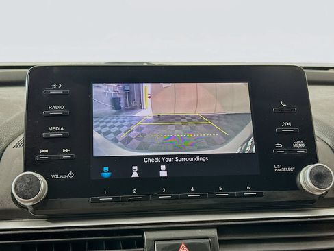 Used 2019 Honda Accord LX image 13