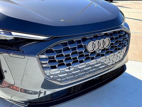 Used 2025 Audi Q5 Premium Plus w/ Premium Plus image 30