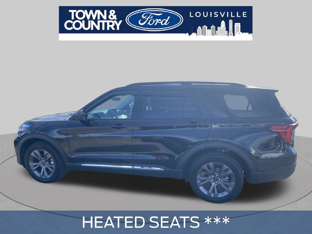 Used 2025 Ford Explorer Active w/ Active Comfort Package AWD/4WD image 2