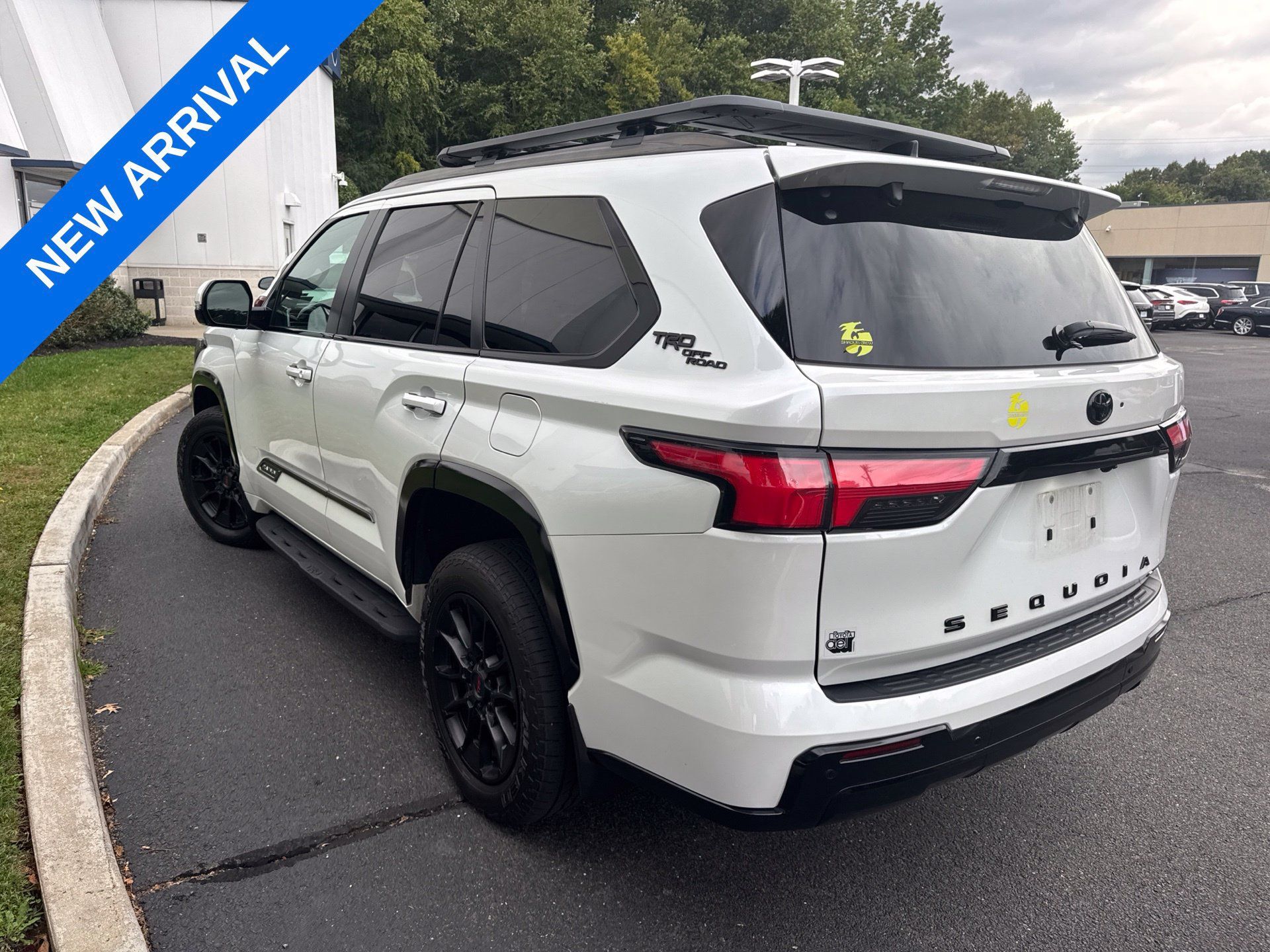 Used 2025 Toyota Sequoia Platinum w/ TRD Off-Road Package AWD/4WD image 4