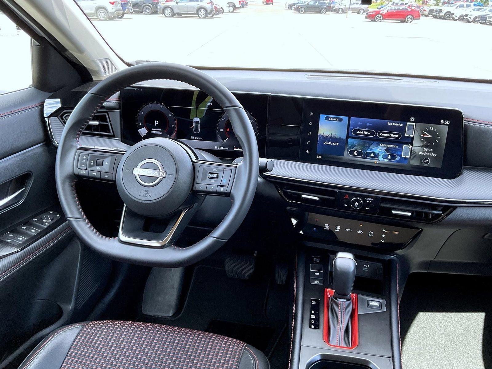 Certified 2025 Nissan Kicks SR AWD/4WD image 14