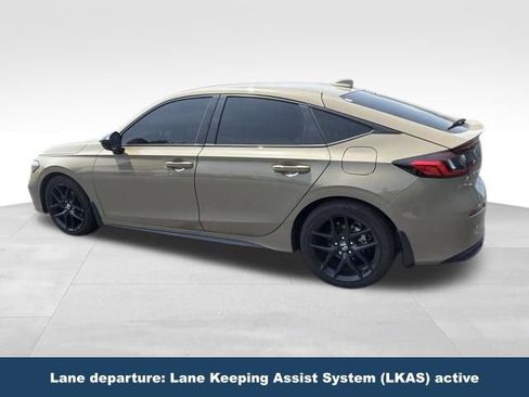 Used 2025 Honda Civic Sport image 5