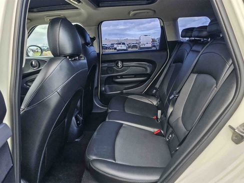Used 2019 MINI Cooper Clubman S image 17