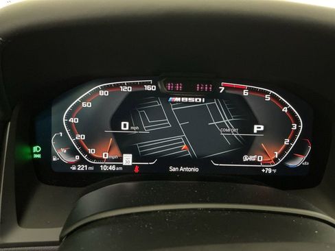 Certified 2025 BMW M850i xDrive Coupe image 11