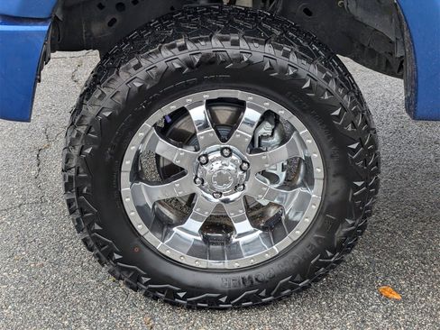 Used 2017 Ford F150 Lariat w/ Equipment Group 502A Luxury image 13