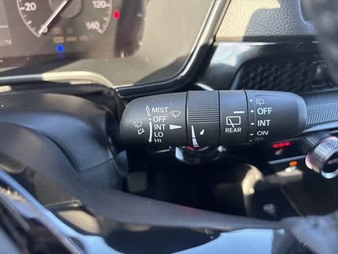 Used 2024 Honda CR-V EX-L image 17