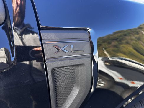 New 2025 Ford Maverick XL image 12