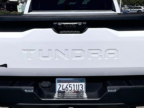 Used 2023 Toyota Tundra SR5 w/ SR5 Convenience Package AWD/4WD image 9