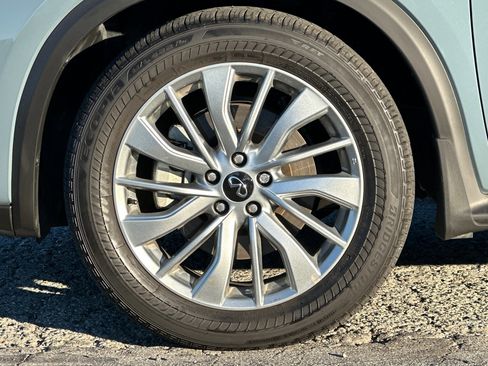 Used 2024 INFINITI QX50 Luxe image 24