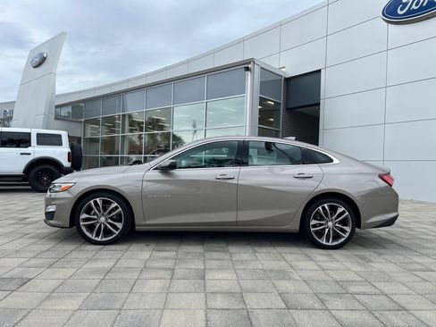 Used 2024 Chevrolet Malibu LT FWD image 3
