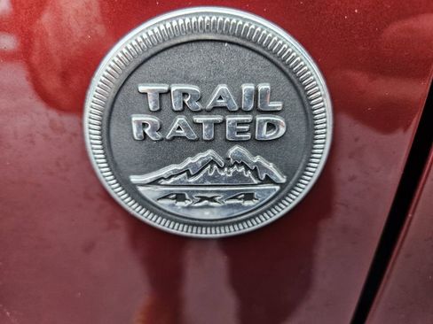 Used 2007 Jeep Commander Limited w/ Trailer Tow Group IV image 22