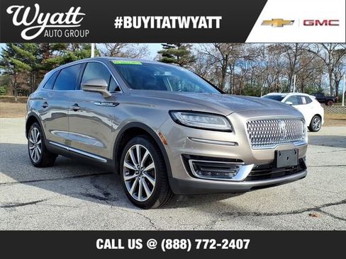 Used 2019 Lincoln Nautilus Select image 1