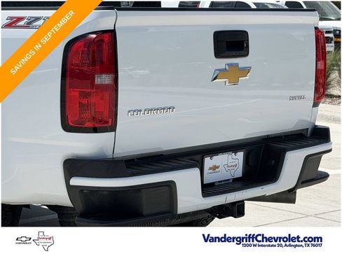 Used 2018 Chevrolet Colorado Z71 AWD/4WD image 6