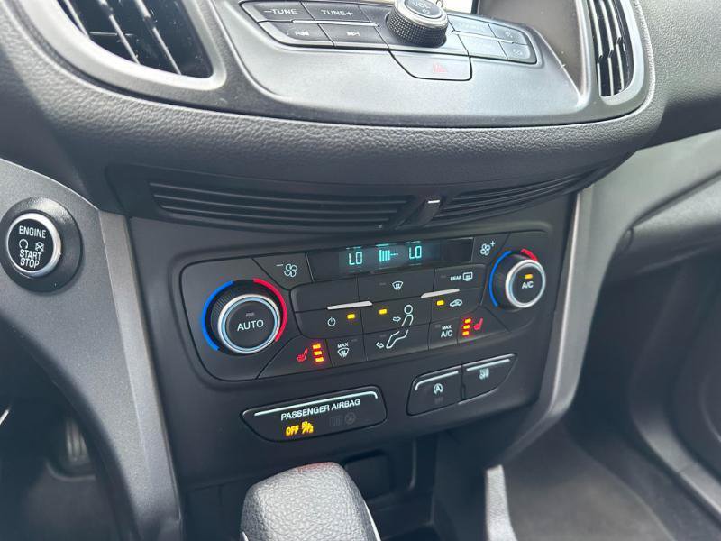 Used 2019 Ford Escape SE FWD image 32