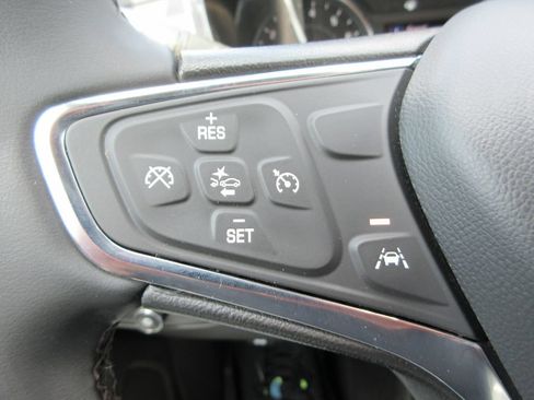 Used 2024 Chevrolet Equinox LT FWD image 25