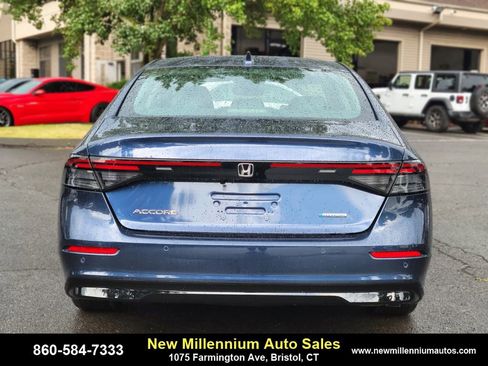 Used 2023 Honda Accord EX-L image 4