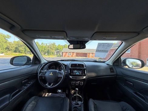 Used 2017 Mitsubishi Outlander Sport SEL FWD image 14