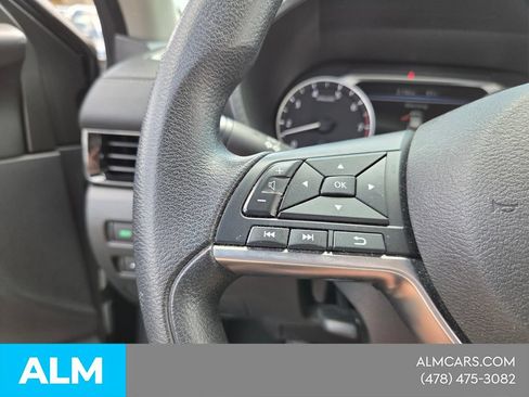 Used 2024 Nissan Sentra SV FWD image 21