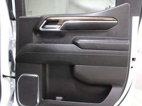 Used 2023 Chevrolet Silverado 1500 LT Trail Boss w/ Protection Package AWD/4WD image 28