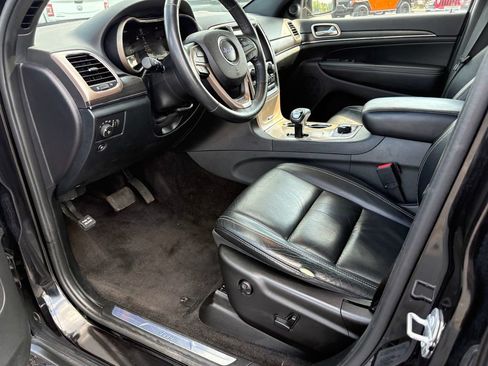Used 2015 Jeep Grand Cherokee Limited AWD/4WD image 14