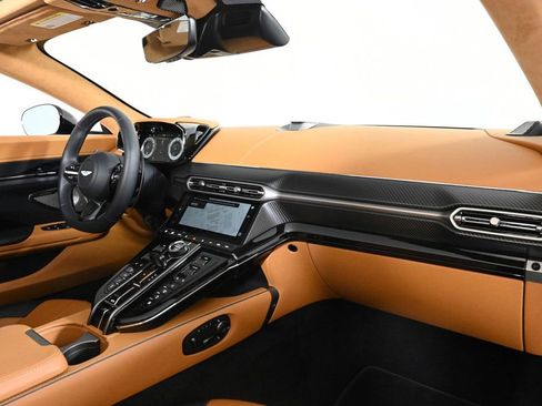 Used 2026 Aston Martin V8 Vantage Roadster image 18