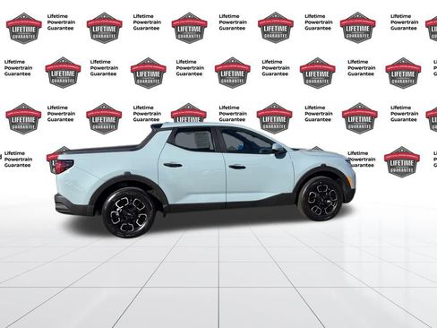Used 2023 Hyundai Santa Cruz SE image 7