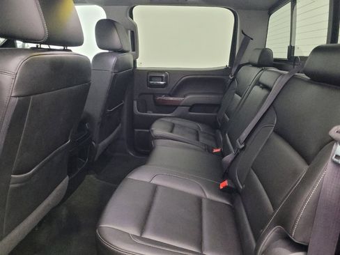 Used 2016 GMC Sierra 1500 SLT w/ SLT Preferred Package AWD/4WD image 18