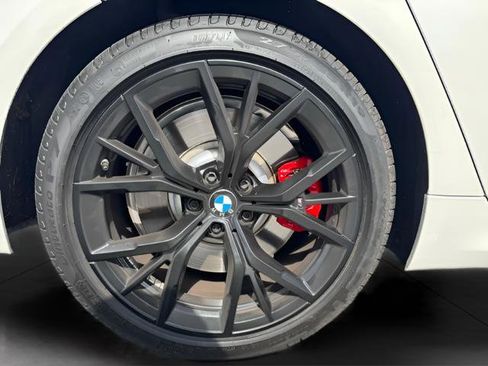 Used 2022 BMW 540i w/ M Sport Package image 11