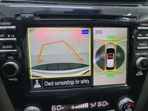 Used 2024 Nissan Murano SL FWD image 23