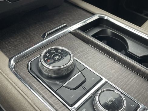 Used 2021 Ford Expedition Max Limited image 7