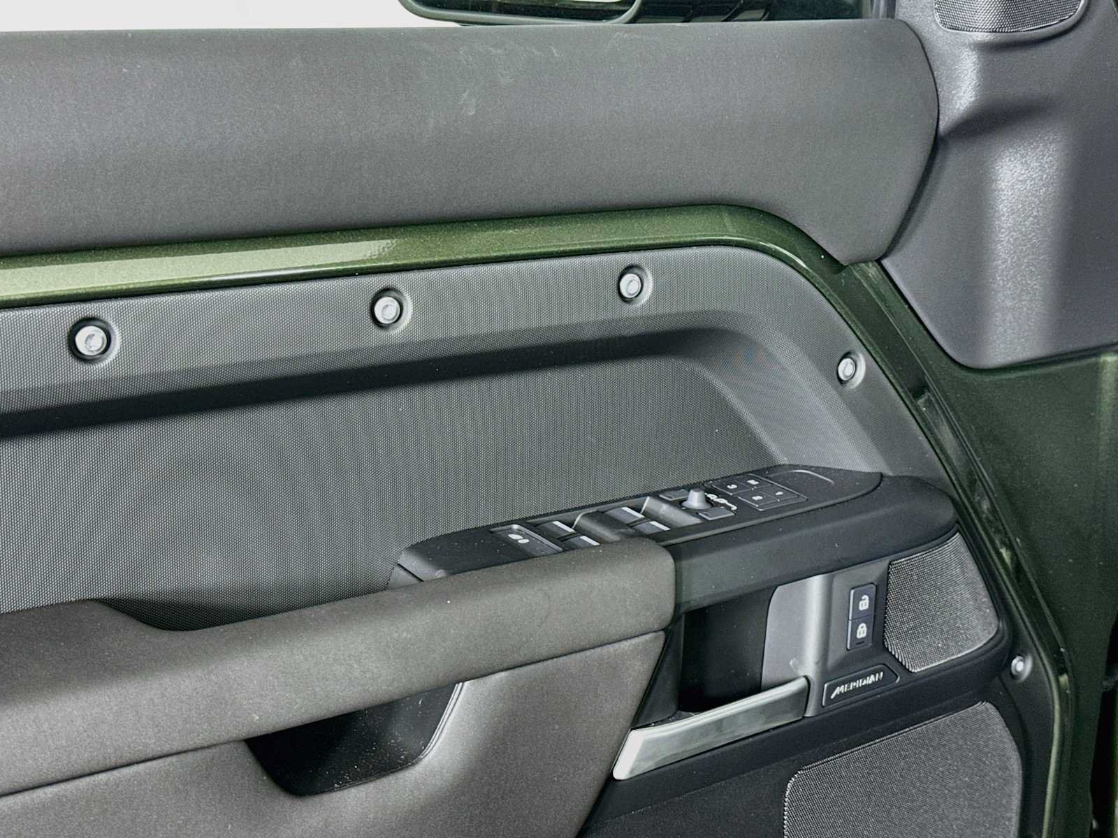 New 2026 Land Rover Defender 110 S AWD/4WD image 18