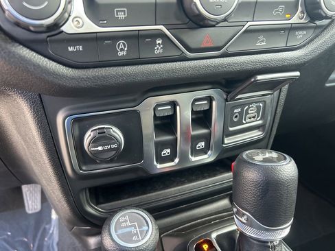 New 2026 Jeep Wrangler Sport image 38