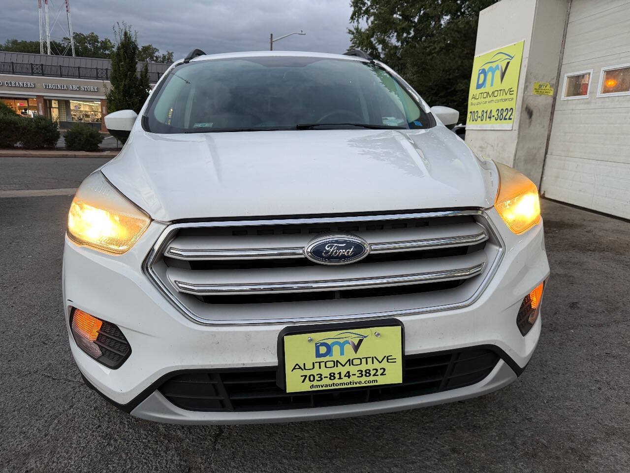 Used 2018 Ford Escape SE AWD/4WD image 6