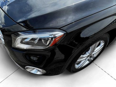 Used 2020 Mercedes-Benz GLA 250 4MATIC image 11