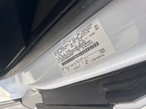 Used 2022 Ford Transit 350 XLT image 34