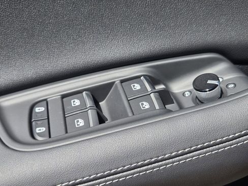 Certified 2026 Audi Q8 Premium Plus image 31