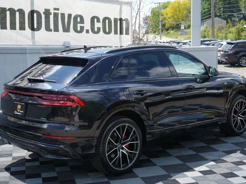 Used 2021 Audi Q8 Premium Plus w/ Premium Plus Package AWD/4WD image 5