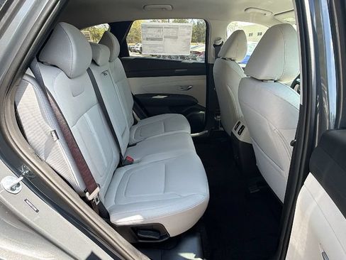 New 2026 Hyundai Tucson SEL FWD image 17