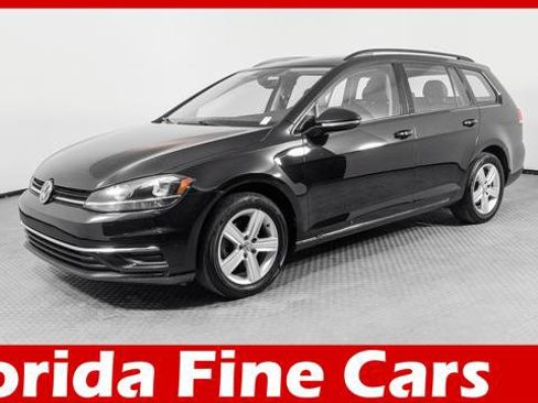 Used 2018 Volkswagen Golf SE FWD image 1