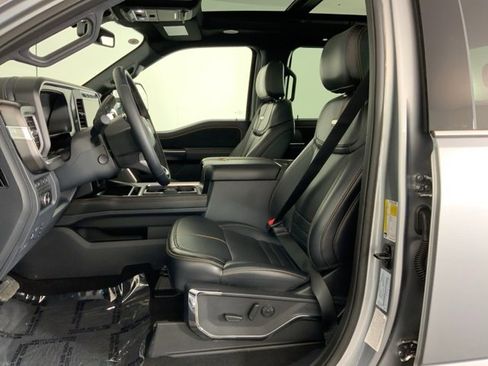 Used 2024 Ford F350 Platinum w/ FX4 Off-Road Package image 19