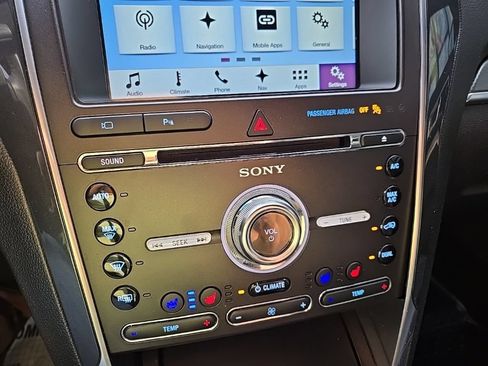 Used 2017 Ford Explorer Sport w/ Equipment Group 401A AWD/4WD image 58