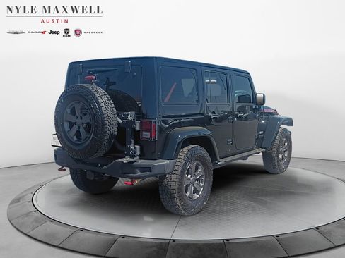 Used 2017 Jeep Wrangler Unlimited Rubicon image 16
