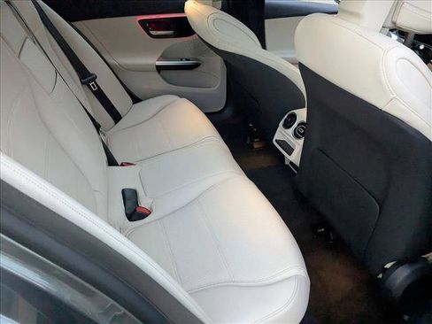 Used 2025 Mercedes-Benz C 300 Sedan image 19