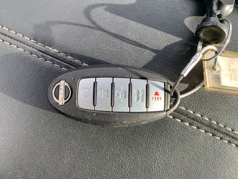 Used 2025 Nissan Altima 2.5 SV image 25